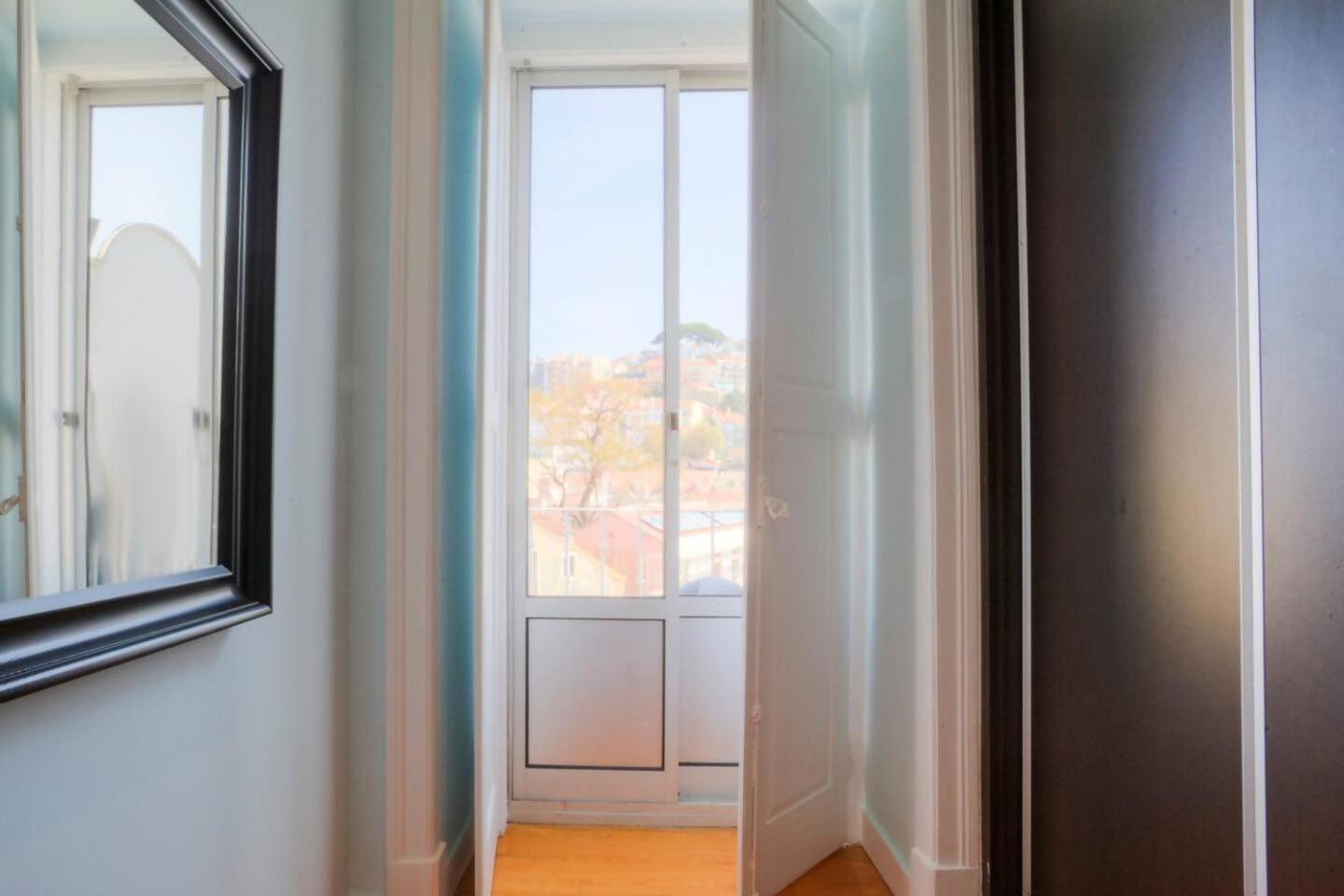 Lisbon Martim Moniz Apartment מראה חיצוני תמונה